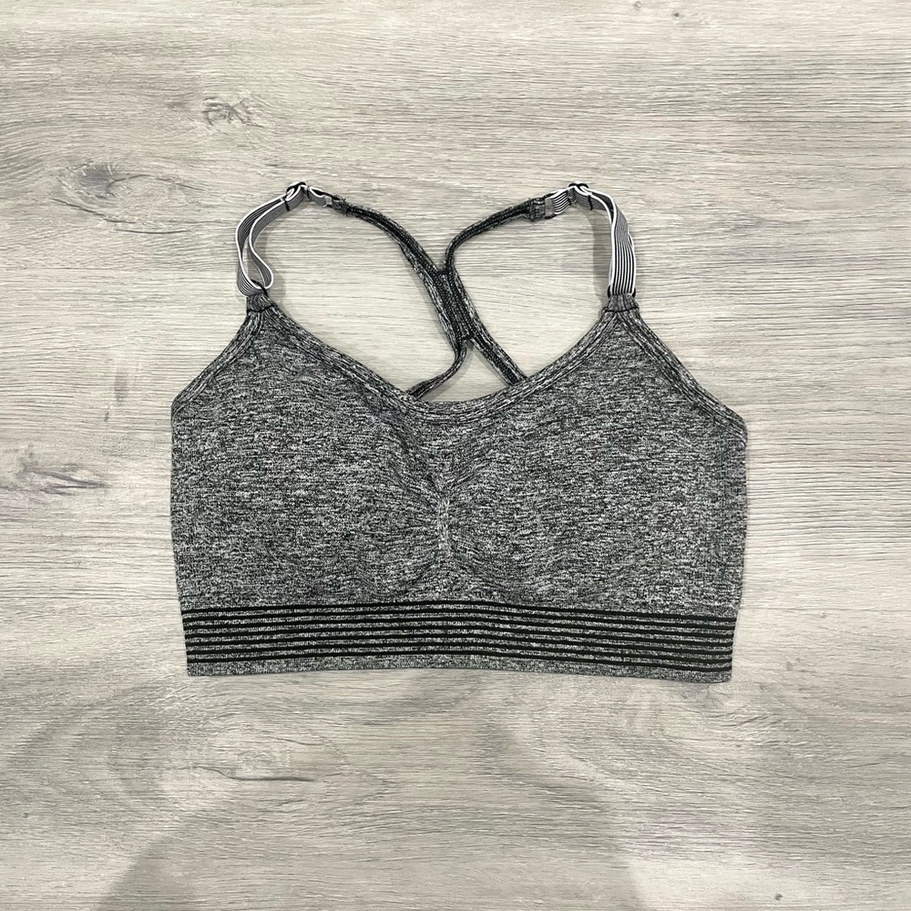 Victoria Sport Gray Padded Sports Bra